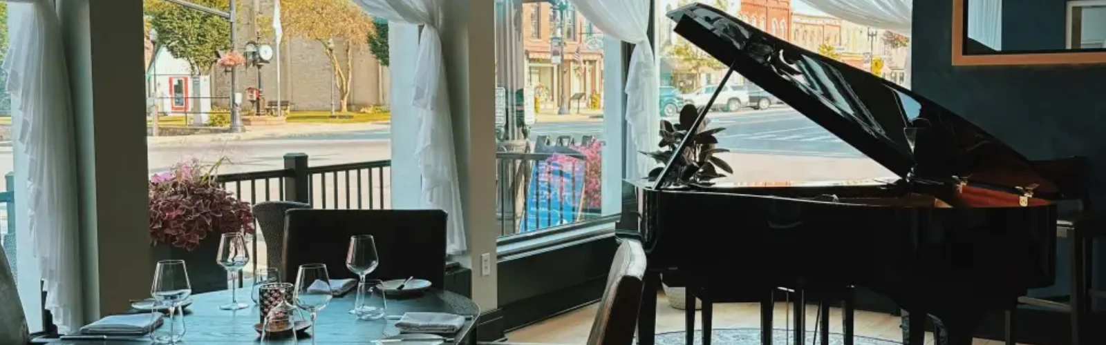 How to Spend 24 Hours in Medina, New York