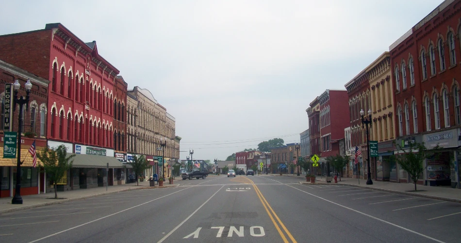 How to Spend 24 Hours in Medina, New York