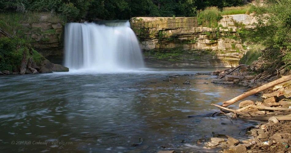 How to Spend 24 Hours in Medina, New York